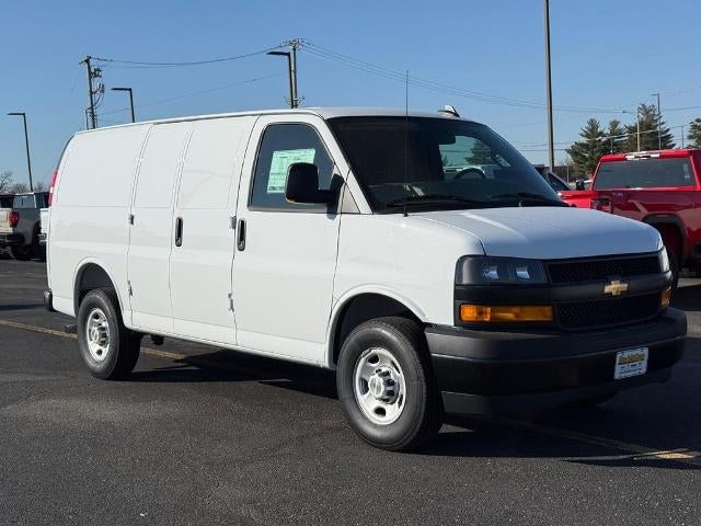 2025 Chevrolet Express Cargo — side profile view