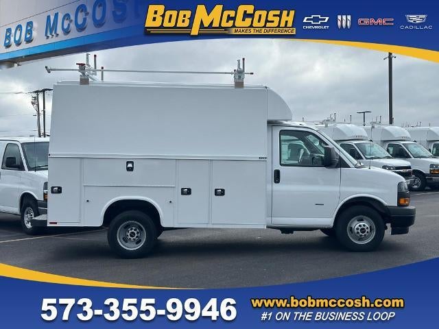 2024 GMC Savana Cutaway 3500